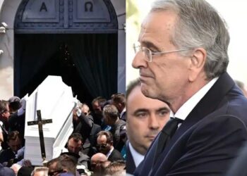 «Έσπασε» μόλις είδε το λευκό φέρετρο της κόρης του: Πόνος ψυχής για την οικογένεια Σαμάρα στην κηδεία της Λένας