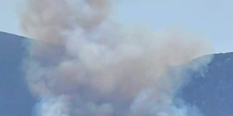 ΦΩΤΙΑ ΤΩΡΑ – ΚΑΙΓΕΤΑΙ ΝΕΑ ΠΕΡΙΟΧΗ ΣΤΗΝ ΕΛΛΑΔΑ – ΣΥΝΑΓΕΡΜΟΣ ΣΤΗΝ ΠΥΡΟΣΒΕΣΤΙΚΗ