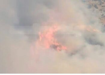 ΝΕΑ ΜΕΓΑΛΗ ΦΩΤΙΑ ΣΤΗΝ ΕΛΛΑΔΑ – ΚΑΙΓΕΤΑΙ ΝΕΑ ΙΣΤΟΡΙΚΗ ΠΕΡΙΟΧΗ – ΣΥΝΑΓΕΡΜΟΣ ΣΤΗΝ ΠΥΡΟΣΒΕΣΤΙΚΗ