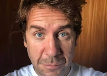 Μόλις διέρρευσε – Αυτοί οι δύο έκλεισαν τον Μαζωνάκη στο ψυχιατρείο