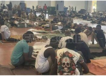 Λάρισα: Διώχνουν τους πλημμυροπαθείς του Daniel για να φέρουν μετανάστες – Τι λένε οι τοπικοί φορείς