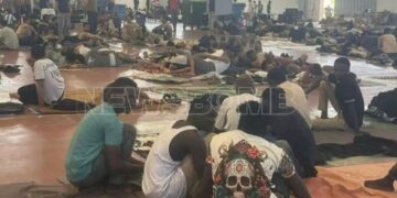 Λάρισα: Διώχνουν τους πλημμυροπαθείς του Daniel για να φέρουν μετανάστες – Τι λένε οι τοπικοί φορείς