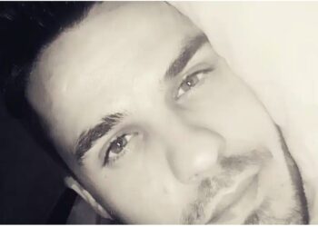 Alldaynews.gr Θρήνος για τον Σάκη – Πέθανε μέσα στο σπίτι του τόσο νέος