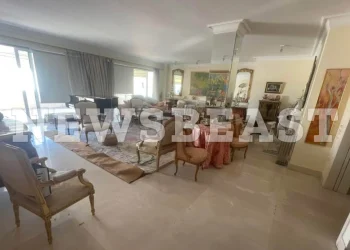 Πωλείται το σπίτι της Αλίκης Βουγιουκλάκη στη Στησιχόρου – Φωτογραφίες από το εσωτερικό