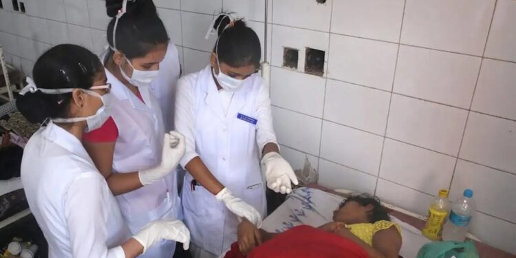 ΠΑΓΚΟΣΜΙΟΣ ΣΥΝΑΓΕΡΜΟΣ για τον ιό Τσικουνγκούνια – Χιλιάδες κρούσματα καθημερινά