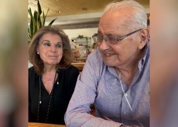 Δημήτρης Κωνσταντάρας: Η τελευταία ανάρτηση του λίγες ημέρες πριν «σβήσει» – Χαμογελαστός στο πλευρό της συζύγου του