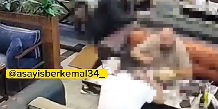 Alldaynews.gr Η στιγμή της εκτέλεσης προέδρου ποδοσφαιρικής ομάδας σε εστιατόριο στην Κωνσταντινούπολη