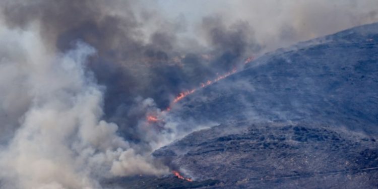 Alldaynews.gr ΕΚΤΟΣ ΕΛΕΓΧΟΥ Η ΦΩΤΙΑ: ΟΛΟΝΥΧΤΙΑ ΜΑΧΗ ΜΕ ΤΙΣ ΦΛΟΓΕΣ – ΣΥΝΑΓΕΡΜΟΣ ΣΤΗΝ ΠΥΡΟΣΒΕΣΤΙΚΗ