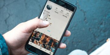 Η Γνωστή influencer στο στόχαστρο της Δίωξης Ηλεκτρονικού Εγκλήματος – Διαφήμιζε site παράνομου τζόγου