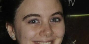 ΣΟΚΑΡΕΙ Η ΘΕΩΡΙΑ ΣΥΝΩΜΟΣΙΑΣ ΓΙΑ ΤΗΝ ΛΕΝΑ ΣΑΜΑΡΑ – ΤΑ ΑΠΙΣΤΕΥΤΑ ΠΡΑΓΜΑΤΑ ΠΟΥ ΓΡΑΦΟΝΤΑΙ