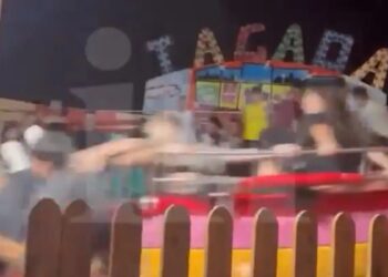 Σοκαριστικό ατύχημα σε λούνα παρκ στην Ελλάδα – Εκσφενδονίστηκαν 4 άτομα (video)