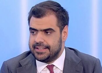 Μαρινάκης: «Όσοι λένε για 13η και 14η σύνταξη που κοστίζουν €5 δισ. να μας πουν πού θα τα βρουν»