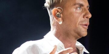 Γιώργος Μαζωνάκης: Όταν είχε περάσει 9 μέρες στο ψυχιατρείο της Πεντέλης πριν τον στρατό – «Με έβαλαν εκεί μήπως και πάρω αναβολή»