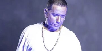 Alldaynews.gr «Όσο ζω Μαζώ!» – Όλη η Ελλάδα στο πλευρό του Γιώργου Μαζωνάκη