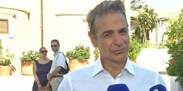 Alldaynews.gr Στα Χανιά για τον Δεκαπενταύγουστο ο Κυριάκος Μητσοτάκης: «Οι Έλληνες παίρνουμε δύναμη από την Παναγία μας»