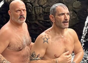 Νίκος Μουτσινάς και Κωνσταντίνος Δέδες απολαμβάνουν τις διακοπές τους στην Τανζανία