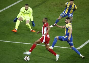 Ολυμπιακός – Αστέρας Τρίπολης: Σαν να μην πέρασε μια μέρα