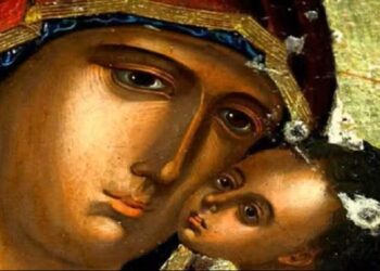 Τον Δεκαπενταύγουστο γίνονται θαύματα: Τα βράδια πριν κοιμηθείς γονάτισε & πες αυτές τις 2 προσευχές στη Παναγία