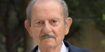 Πάτρα: Αυτός είναι ο παππούς που πέθανε χορεύοντας στο γάμο της εγγονής του