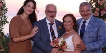 Alldaynews.gr Συγκινημένος ο Πατούλης: «Παντρεύτηκαν με θρησκευτικό γάμο για να γίνουν νονοί του γιου μου»