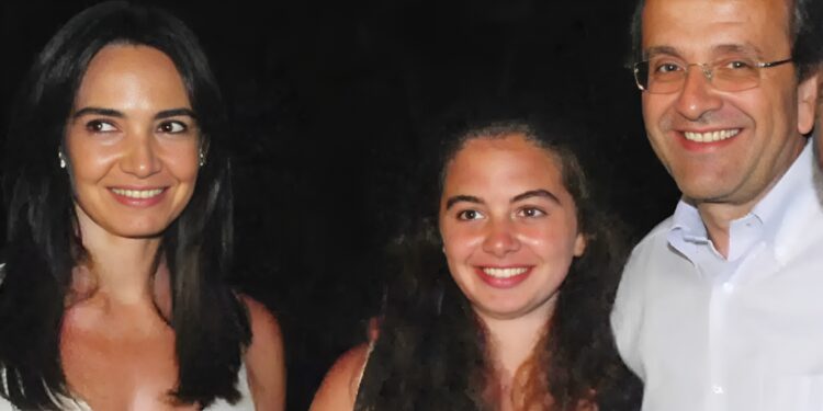 Alldaynews.gr ΑΥΤΗ ΕΙΝΑΙ η αιτία θανάτου της κόρης του Αντώνη Σαμάρα