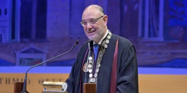 ΜΕΓΑΛΟ ΚΕΝΟ ΣΤΗΝ ΟΡΘΟΔΟΞΙΑ – ΠΕΘΑΝΕ Ο ΧΡΥΣΟΣΤΟΜΟΣ