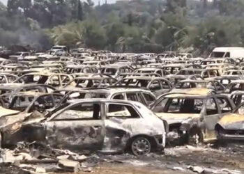 550 αυτοκίνητα κάηκαν ολοσχερώς στο Τελωνείο Πατρών