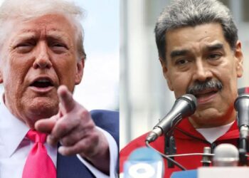 Alldaynews.gr Στο κόκκινο η ένταση μεταξύ Τραμπ και Μαδούρο: Οι ΗΠΑ αναπτύσσουν αρμάδα πολεμικών πλοίων – Με 4,5 εκ. εθνοφύλακες απαντά η Βενεζουέλα
