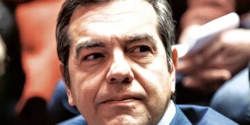 Alldaynews.gr Ο Αλέξης Τσίπρας επιστρέφει για να ξανασώσει την Ελλάδα