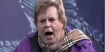 Alldaynews.gr Πέθανε ο «Μίστερ μπούτιας» Γιώργος Σταυρόπουλος – Το συγκινητικό «αντίο» της Πέπης Τσεσμελή