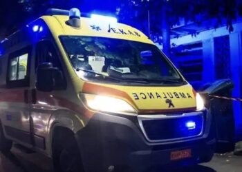 Πατέρας παρέσυρε με το αυτοκίνητο το 3 ετών αγοράκι του – Στη ΜΕΘ το παιδί