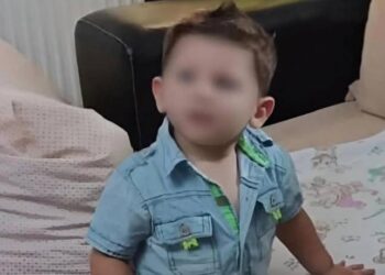 «Μακάρι να τον είχα αναγνωρίσει» – Τι λέει ο βιολογικός πατέρας του 3χρονου Άγγελου