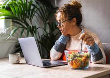Έτοιμα γεύματα διατροφής: η λύση για όσους δεν έχουν χρόνο αλλά θέλουν να τρώνε σωστά