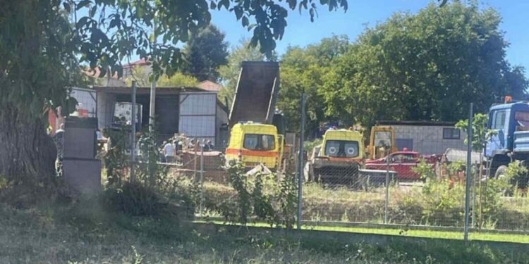 Alldaynews.gr Δύο τραυματίες από έκρηξη φιάλης οξυγόνου σε μάντρα στη Κοζάνη – Ακρωτηριάστηκε σε χέρι και πόδι ο ένας – Σε κρίσιμη κατάσταση