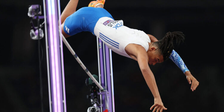 Alldaynews.gr ΘΡΙΑΜΒΟΣ ΓΙΑ ΤΟΝ ΕΜΜΑΝΟΥΗΛ ΚΑΡΑΛΗ – ΑΛΛΟ ΕΝΑ ΜΕΤΑΛΛΙΟ