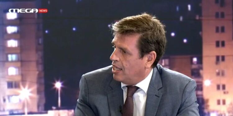 «Πλακώθηκαν» on air Καιρίδης – Χατζής: «Μην συγκρίνουμε φορολογικές δηλώσεις γιατί θα βγω κάτω από εσάς…»