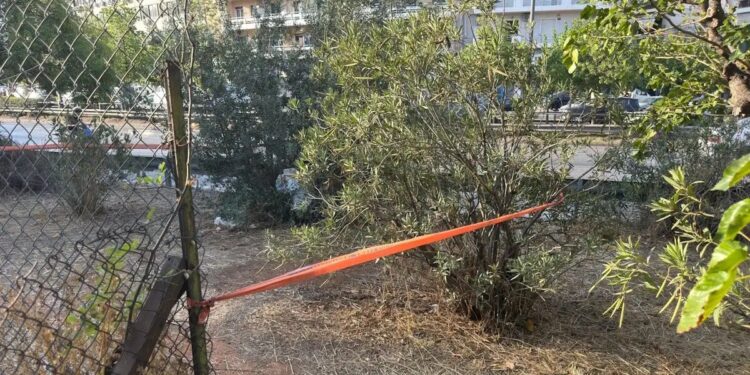 Σε φαρμακείο στον Πειραιά η αρπαγή του μωρού που βρέθηκε σε καρότσι σούπερ μάρκετ στην Ακρόπολη