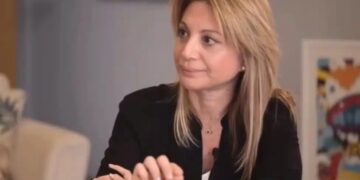 Alldaynews.gr Παρέμβαση κόλαφος από την Μαρία Καρυστιανού: «Η κυβέρνηση της ΝΔ προσπαθεί να περάσει νομοσχέδιο, όπου ο κατηγορούμενος δεν θα έχει δικαίωμα πρόσβασης στην ποινική δικογραφία που τον αφορά»