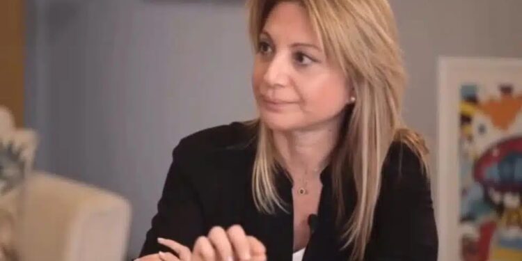 Alldaynews.gr Παρέμβαση κόλαφος από την Μαρία Καρυστιανού: «Η κυβέρνηση της ΝΔ προσπαθεί να περάσει νομοσχέδιο, όπου ο κατηγορούμενος δεν θα έχει δικαίωμα πρόσβασης στην ποινική δικογραφία που τον αφορά»