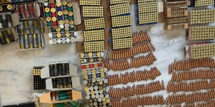 Alldaynews.gr «Βόμβα» – Ένταλμα σύλληψης για τον Αρχιμανδρίτη που παραχώρησε τα 175 στρέμματα της μονής στον αρχιμαφιόζο της Κρήτης