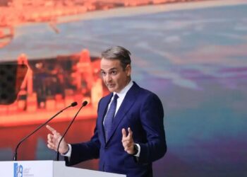 Όλες οι αλλαγές στη φορολογία, τα κίνητρα για τα παιδιά, τον ΕΝΦΙΑ, τον ΦΠΑ και τα Ειδικά Μισθολόγια