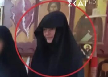 Βασίλης Μπισμπίκης: «Με είχε προειδοποιήσει η Δέσποινα Βανδή ότι θα γίνει ντόρος όταν…»