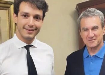 Ο γιος του Θεόδωρου Πάγκαλου καλωσόρισε τον Ανδρέα Λοβέρδο στη Νέα Δημοκρατία