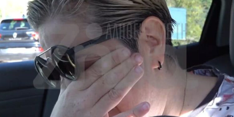 Alldaynews.gr Η αδελφή του Γιώργου Μαζωνάκη μιλάει για πρώτη φορά και ξεσπάει σε κλάματα: «Αισθάνομαι τραγικά που βγήκε στη δημοσιότητα η κατάθεσή μου – Μόνο το καλό του Γιώργου ήταν ο σκοπός μας»