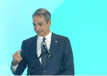 «Βόμβα» Μητσοτάκη: «Εξετάζουμε την απαγόρευση των social media σε ανήλικους κάτω των 16 ετών» (video)