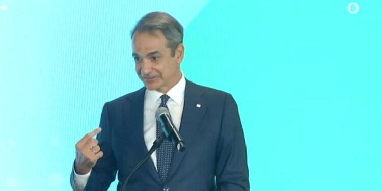 Alldaynews.gr «Βόμβα» Μητσοτάκη: «Εξετάζουμε την απαγόρευση των social media σε ανήλικους κάτω των 16 ετών» (video)