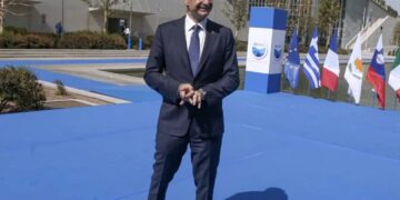 Alldaynews.gr Προσλαμβάνονται 100 Ρομά ειδικοί φρουροί: Προϋποθέσεις για να προσληφθούν στην Αστυνομία να έχουν τελειώσει το Λύκειο και να ομιλούν Ρομανί