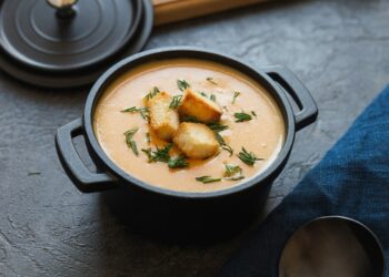 Το ελληνικό φαγητό‑έκπληξη που «καθαρίζει» το έντερο και προστατεύει τα κόκαλα!