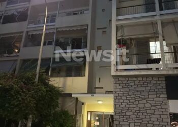 ΕΚΤΑΚΤΟ – Τραγωδία: Γυναίκα γέννησε στο σπίτι της και πέθανε μαζί με το μωρό