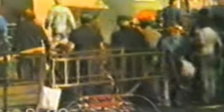 Alldaynews.gr Η δολοφονική ανατίναξη τάνκερ στο Πέραμα: «Είδα κομμένα πόδια, χέρια και κεφάλια»